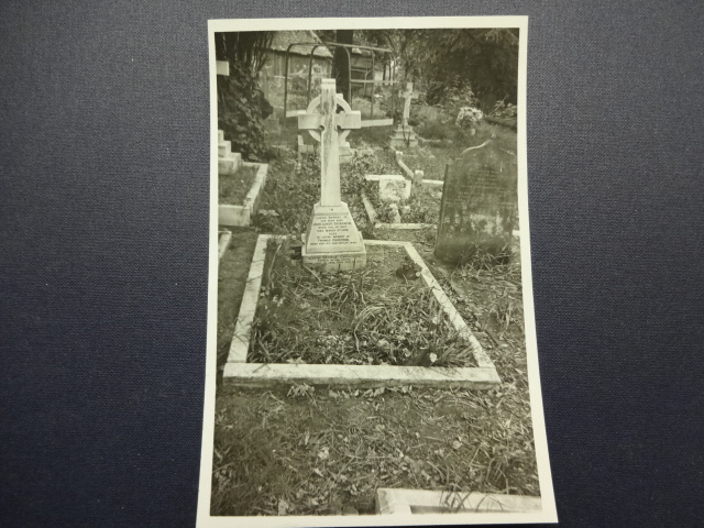 Barnes Cemetery – G.H. Chirgwin grave